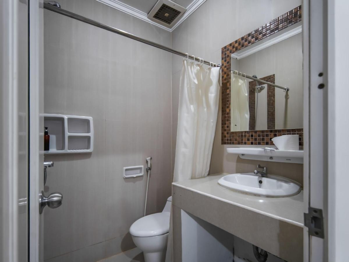 Cove Taman Aparthotel Jakarta Bagian luar foto
